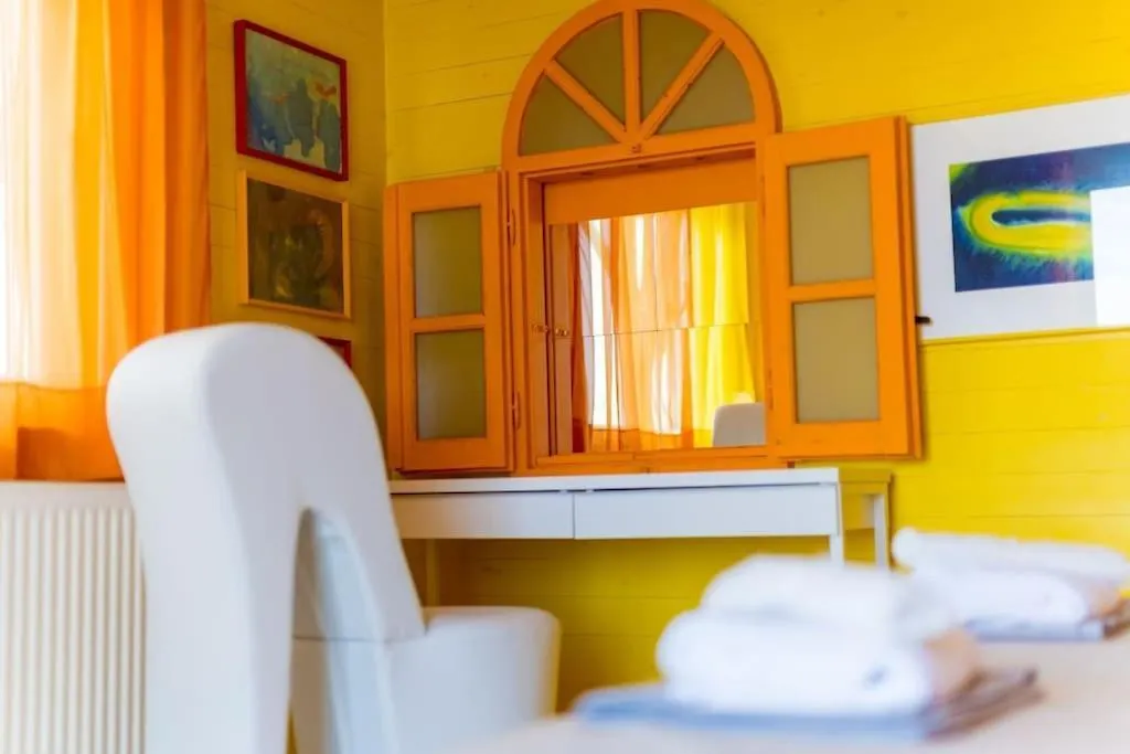 Big House With A Huge Garden And Barbecue Area! Villa Flogita